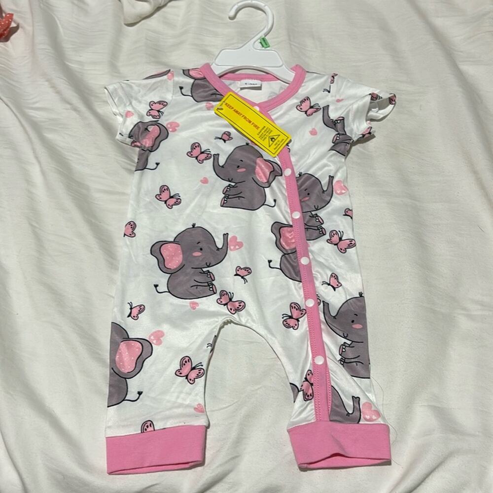 White pink grey 0-3m elephant one piece side snaps easy diaper change nwot